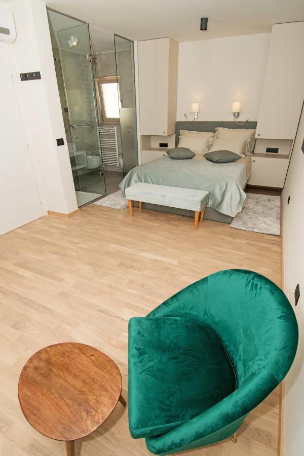 Fra&Kat Rooms Premantura Ngoại thất bức ảnh